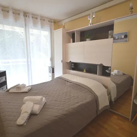 One-bedroom - Vallombrosa Apartment *
